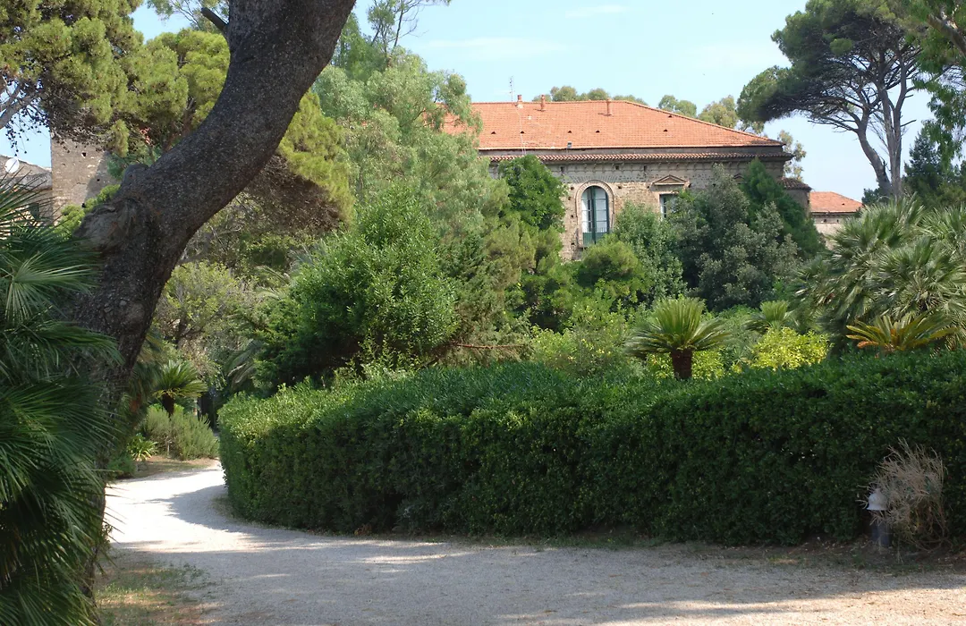Palazzo Belmonte-1